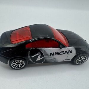 Matchbox Black & White 2003 Nissan Z - Loose